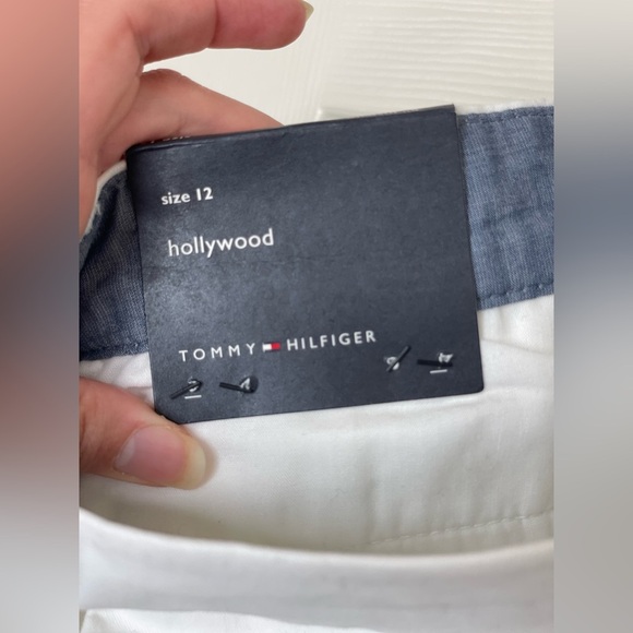 Tommy Hilfiger white 5” Hollywood shorts | 12 - Picture 8 of 10